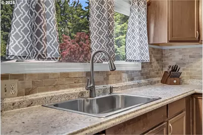 6900 SW 195th Ave #225, Beaverton, OR 97007 - Photo 22