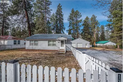 138722 Rhododendron St, Gilchrist, OR 97737 - Photo 14