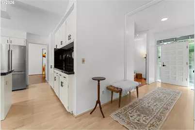 3220 SW 66th Ave, Portland, OR 97225 - Photo 6