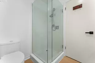 3220 SW 66th Ave, Portland, OR 97225 - Photo 24