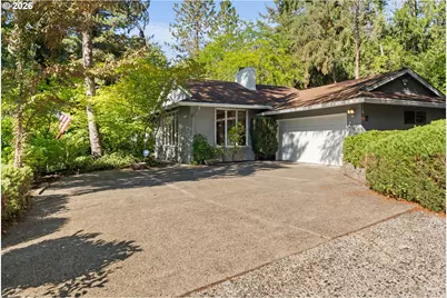 3220 SW 66th Ave, Portland, OR 97225 - Photo 2