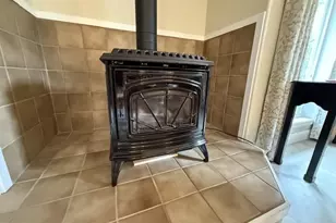 240 11th St, Florence, OR 97439 - Photo 18