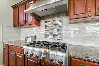 442 Varsity Rd, Kalama, WA 98625 - Photo 12