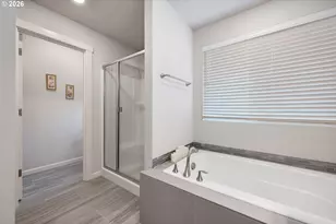 2021 Branch Creek Dr, Longview, WA 98632 - Photo 24