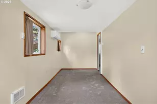4460 Riordan Hill Dr, Hood River, OR 97031 - Photo 28