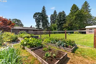 4460 Riordan Hill Dr, Hood River, OR 97031 - Photo 36