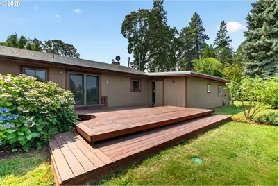 4460 Riordan Hill Dr, Hood River, OR 97031 - Photo 30