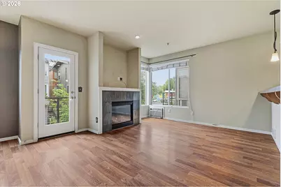7518 N Burlington Ave, Portland, OR 97203 - Photo 6
