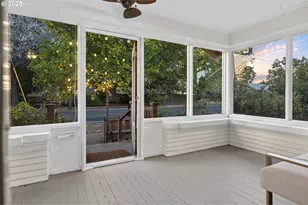 574 W 13th Ave, Eugene, OR 97401 - Photo 6