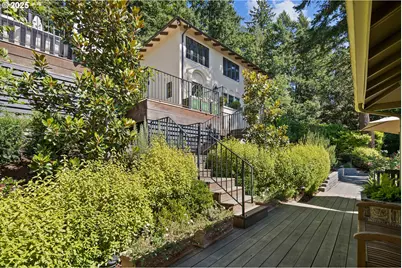 3620 SW Dosch Rd, Portland, OR 97239 - Photo 38