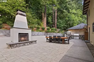 3620 SW Dosch Rd, Portland, OR 97239 - Photo 26