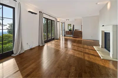 3620 SW Dosch Rd, Portland, OR 97239 - Photo 12