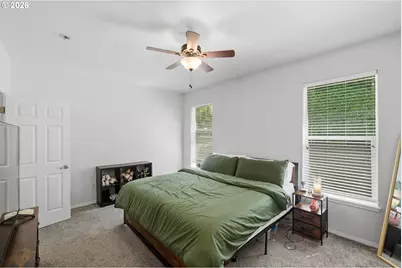 644 9th Ave, Coos Bay, OR 97420 - Photo 22