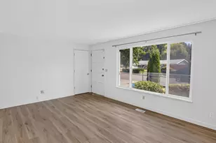 3095 SW 202nd Ave, Beaverton, OR 97003 - Photo 10