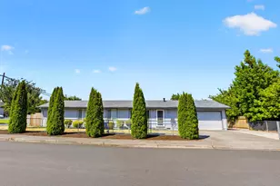 3095 SW 202nd Ave, Beaverton, OR 97003 - Photo 2