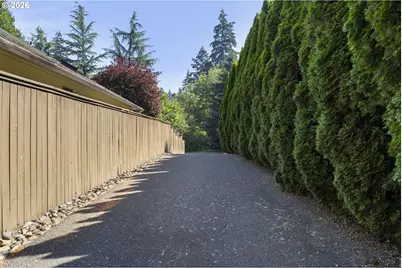 16591 SE Catlyn Woods Dr, Milwaukie, OR 97267 - Photo 44
