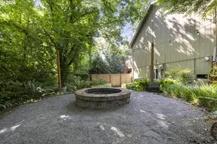 16591 SE Catlyn Woods Dr, Milwaukie, OR 97267 - Photo 34
