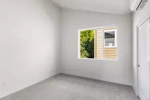 7585 SW Capitol Hwy, Portland, OR 97219 - Photo 8