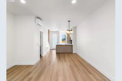 7585 SW Capitol Hwy, Portland, OR 97219 - Photo 6