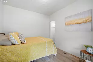 7029 SE 85th Ave, Portland, OR 97266 - Photo 12