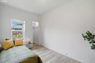 7029 SE 85th Ave, Portland, OR 97266 - Photo 16