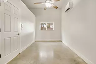 5601 S Anderson Rd, Aurora, OR 97002 - Photo 34