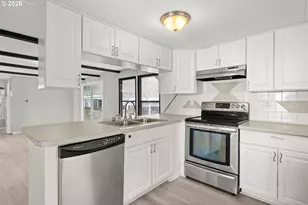 15505 Oceanview Dr, Brookings, OR 97415 - Photo 8