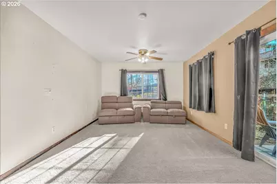 415 S 12th St, Saint Helens, OR 97051 - Photo 36