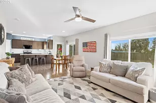 128 Finneys Ave, Molalla, OR 97038 - Photo 14