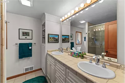31904 Chantrelle Ln, Gold Beach, OR 97444 - Photo 28