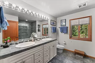 31904 Chantrelle Ln, Gold Beach, OR 97444 - Photo 22