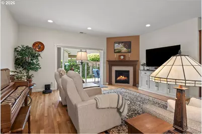 751 SE Glendover Ln, Dallas, OR 97338 - Photo 18