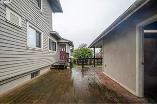 509 N Collier St, Coquille, OR 97423 - Photo 78