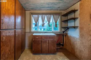 509 N Collier St, Coquille, OR 97423 - Photo 94