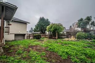 509 N Collier St, Coquille, OR 97423 - Photo 88