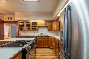 509 N Collier St, Coquille, OR 97423 - Photo 34