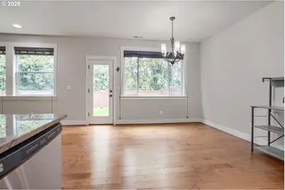 28525 Greenway Dr, Wilsonville, OR 97070 - Photo 8