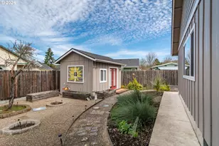 483 S State St, Sutherlin, OR 97479 - Photo 34