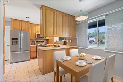 721 NW 76th St, Vancouver, WA 98665 - Photo 4