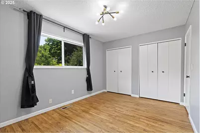 721 NW 76th St, Vancouver, WA 98665 - Photo 10