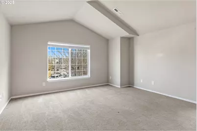 17670 SW September Ln, Beaverton, OR 97003 - Photo 18