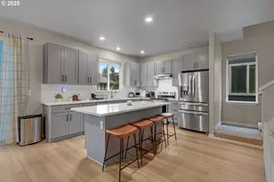 17670 SW September Ln, Beaverton, OR 97003 - Photo 14