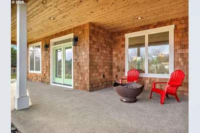 32996 Pacific Bellevue Ln, Warrenton, OR 97146 - Photo 36