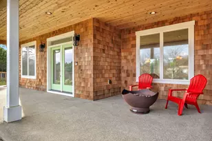 32996 Pacific Bellevue Ln, Warrenton, OR 97146 - Photo 36