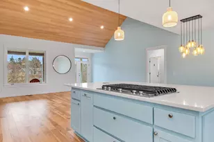 32996 Pacific Bellevue Ln, Warrenton, OR 97146 - Photo 12