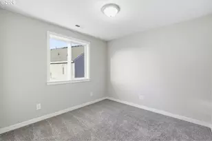 22335 SW Martinazzi Ave, Tualatin, OR 97062 - Photo 24