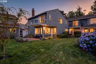 520 N Hayden Bay Dr, Portland, OR 97217 - Photo 2
