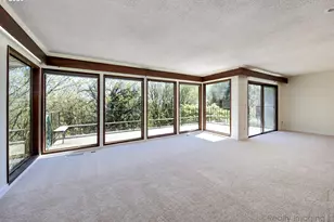 6902 SW 2nd Ave, Portland, OR 97219 - Photo 4