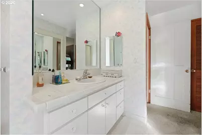 12000 SW 116th Ave, Tigard, OR 97223 - Photo 22