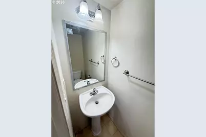 15423 NE Alton St, Portland, OR 97230 - Photo 32
